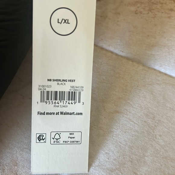 Black faux leather sherling vest. Brand new - Picture 3 of 3